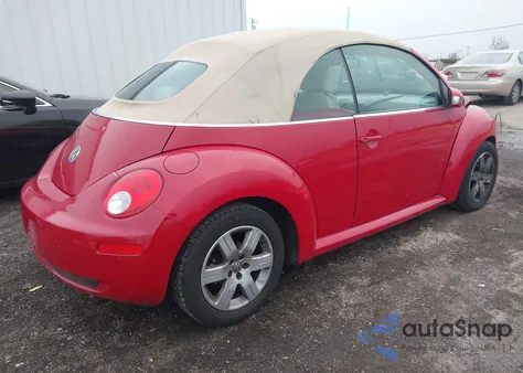 2007 Volkswagen New Beetle 2.5 from USA, damaged, VIN 3VWRG31Y57M401007